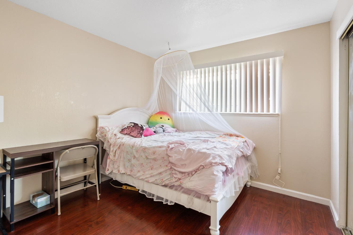 Detail Gallery Image 17 of 23 For 6099 Heath Way, Sacramento,  CA 95823 - 3 Beds | 2 Baths
