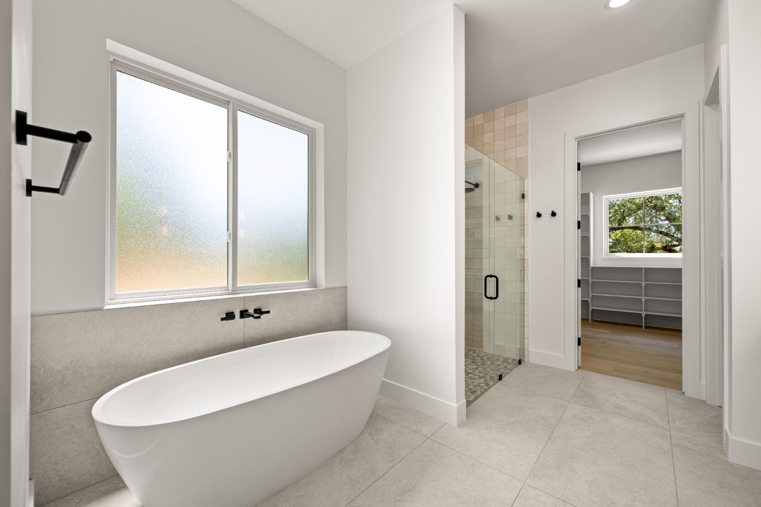 Detail Gallery Image 32 of 47 For 12907 Austin Forest Cir, Auburn,  CA 95602 - 4 Beds | 3 Baths