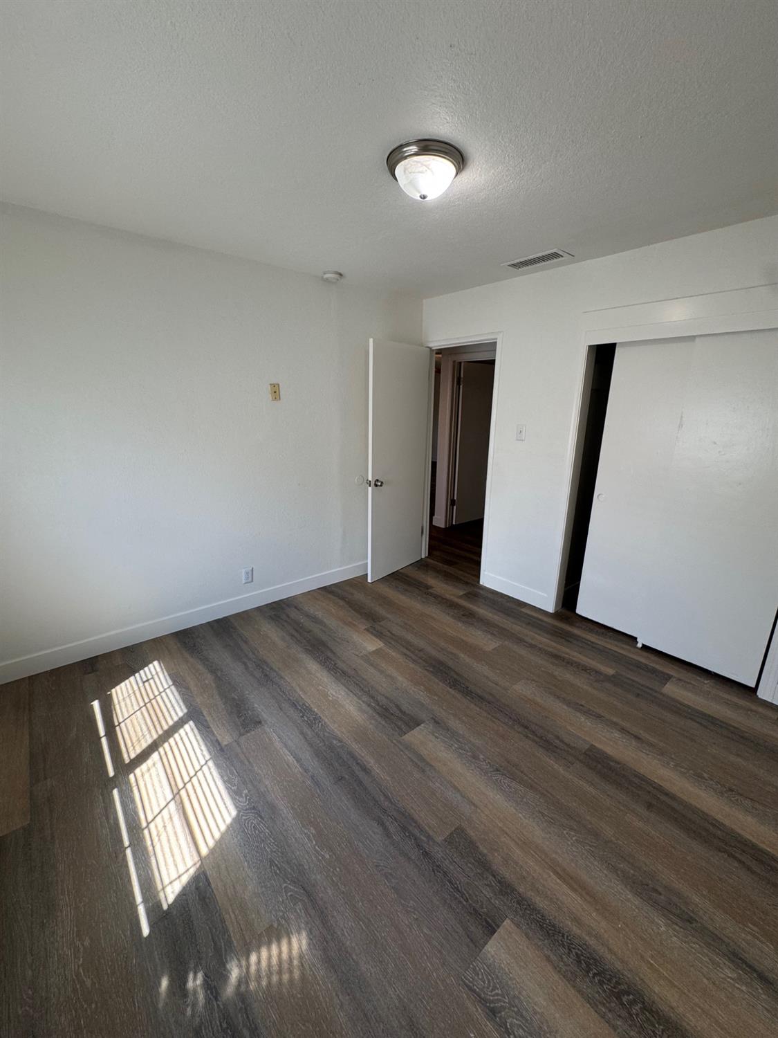 Detail Gallery Image 12 of 20 For 4141 12th Ave, Sacramento,  CA 95817 - – Beds | – Baths