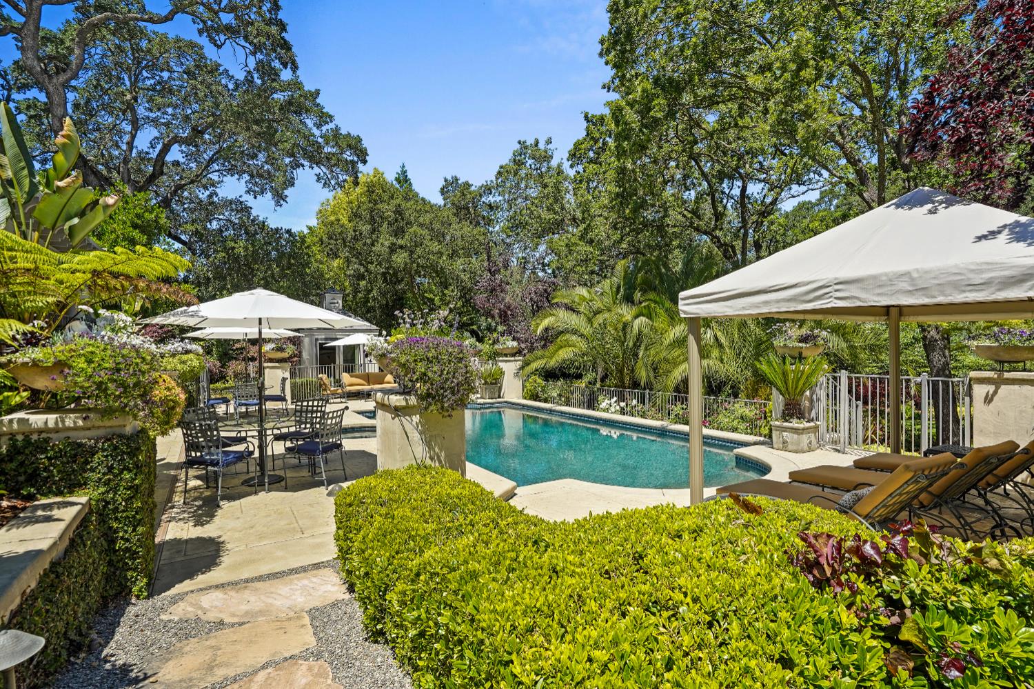 Detail Gallery Image 47 of 89 For 510 Knightsbridge Ln, Sacramento,  CA 95864 - 6 Beds | 4/1 Baths