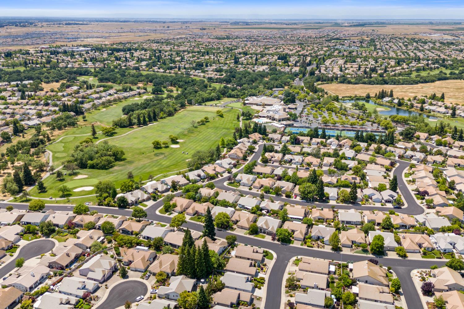 Detail Gallery Image 39 of 51 For 5449 Campcreek Loop, Roseville,  CA 95747 - 2 Beds | 2 Baths