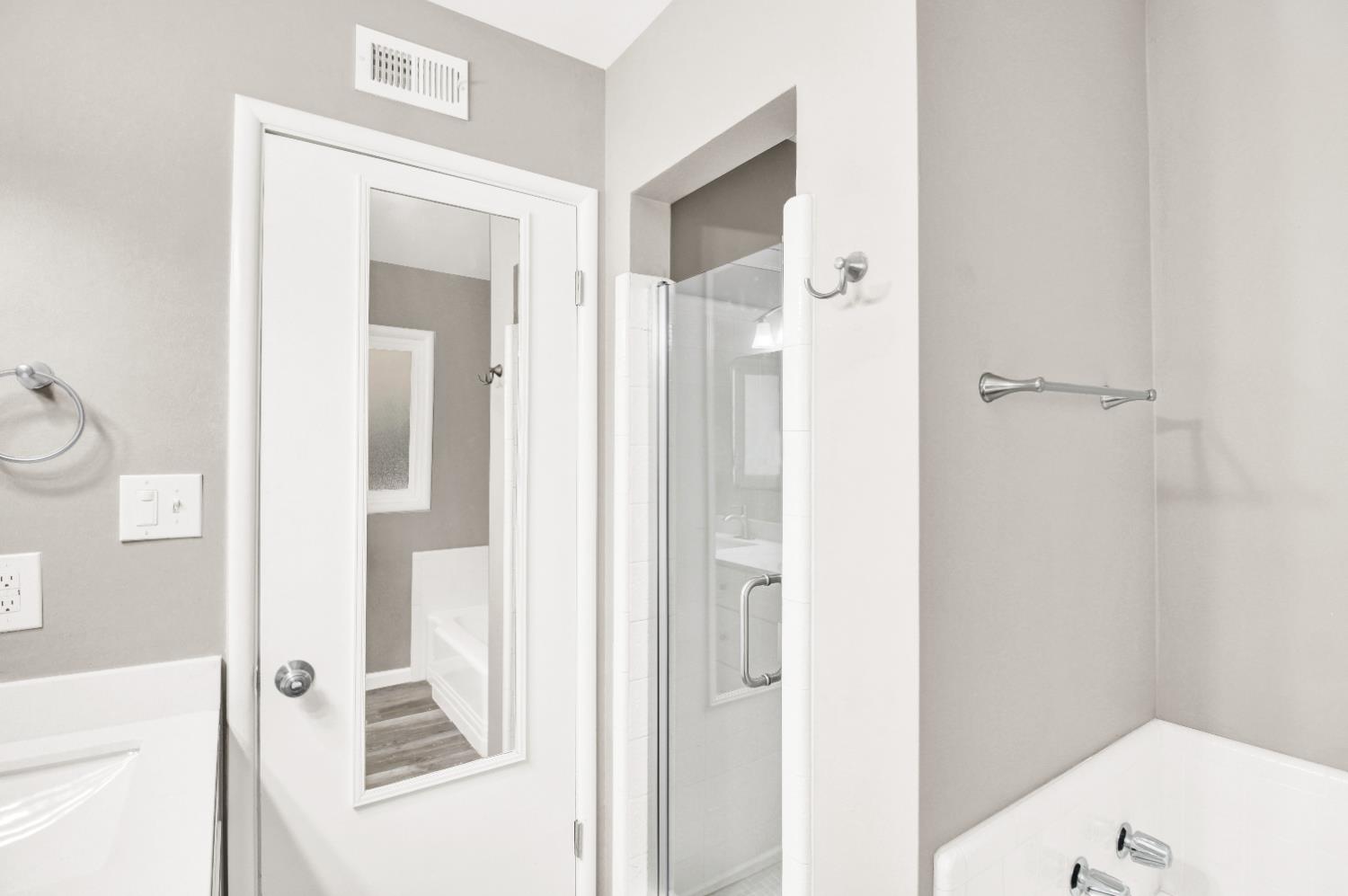 Detail Gallery Image 30 of 49 For 1523 Overholtzer Dr, Modesto,  CA 95355 - 3 Beds | 1 Baths
