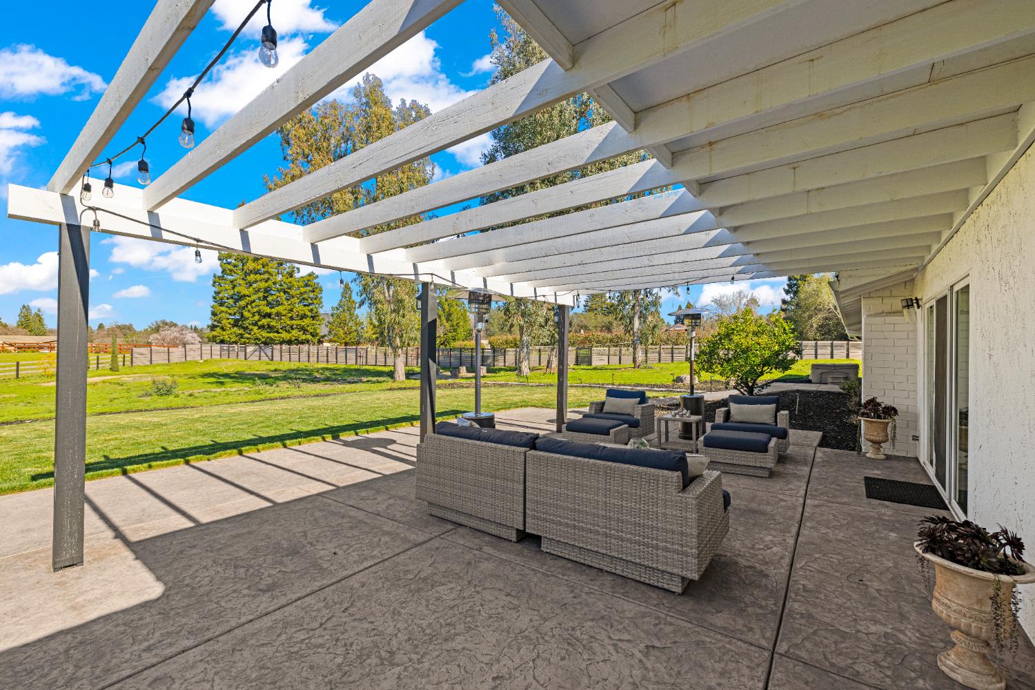 Detail Gallery Image 83 of 94 For 6615 Arabian Cir, Granite Bay,  CA 95746 - 5 Beds | 3 Baths