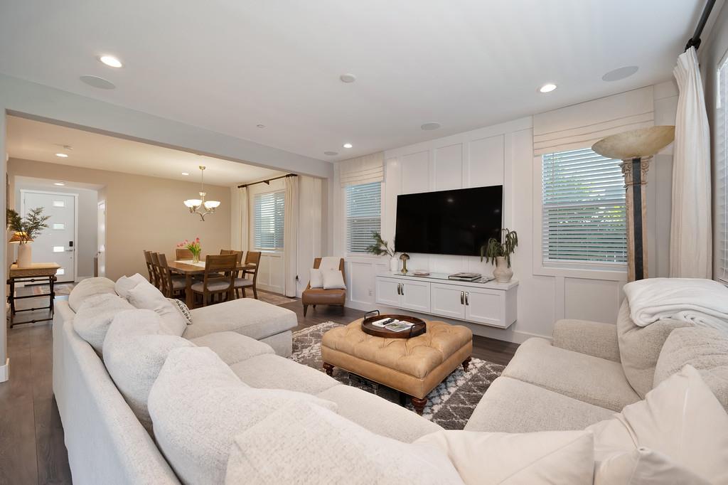 Detail Gallery Image 11 of 52 For 4432 Juneberry Dr, Sacramento,  CA 95834 - 3 Beds | 2/1 Baths