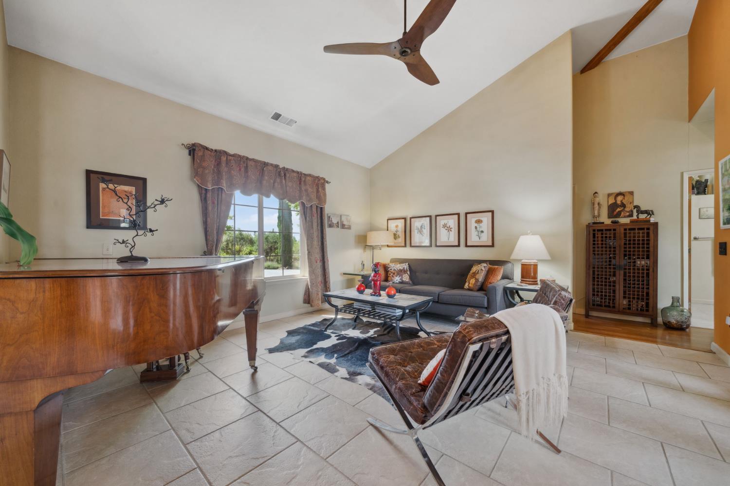Detail Gallery Image 22 of 73 For 11321 New York Ranch Rd, Jackson,  CA 95642 - 3 Beds | 2/1 Baths