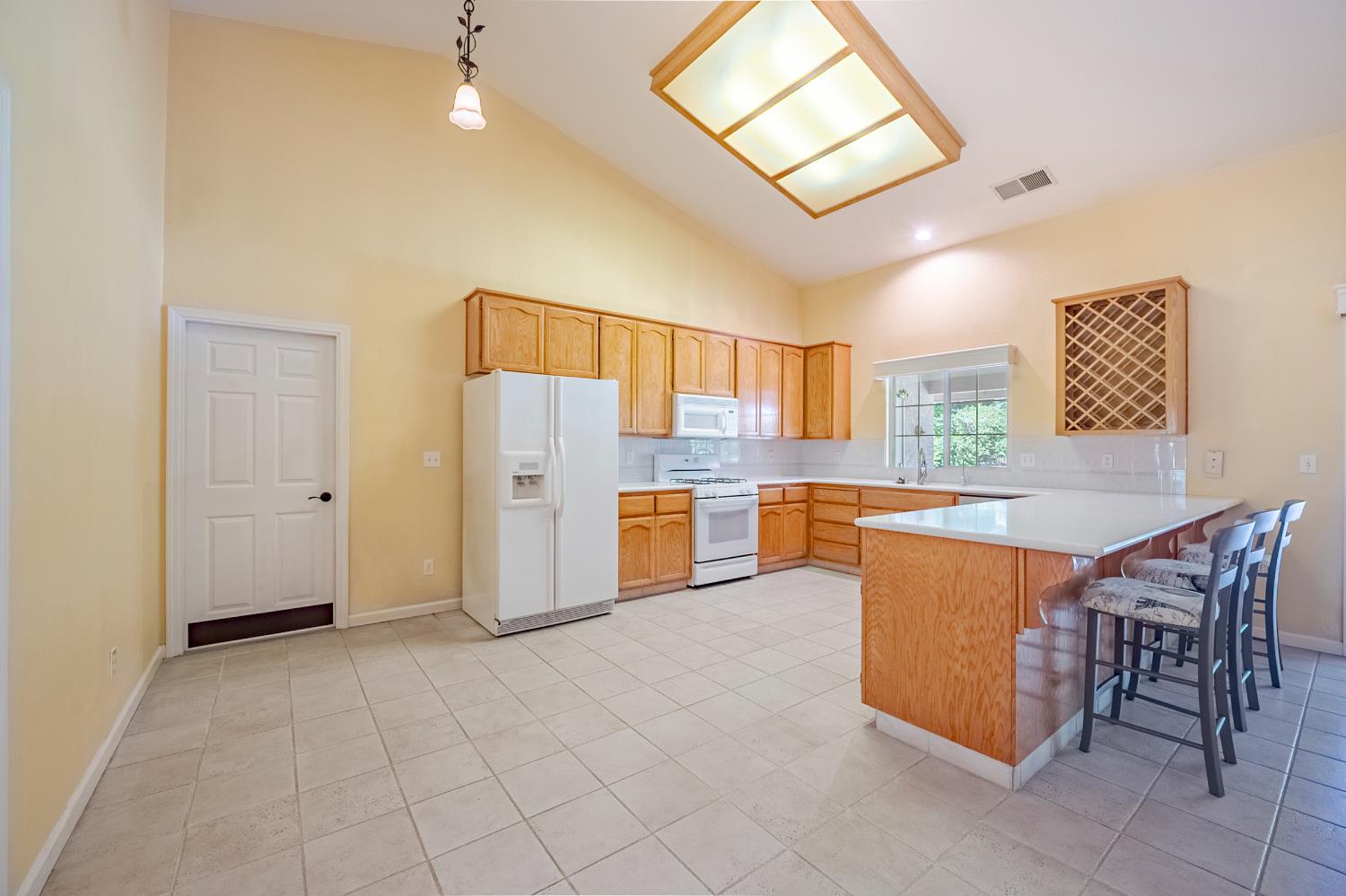 Detail Gallery Image 20 of 53 For 3247 Willow Run Dr, Merced,  CA 95340 - 4 Beds | 2/1 Baths