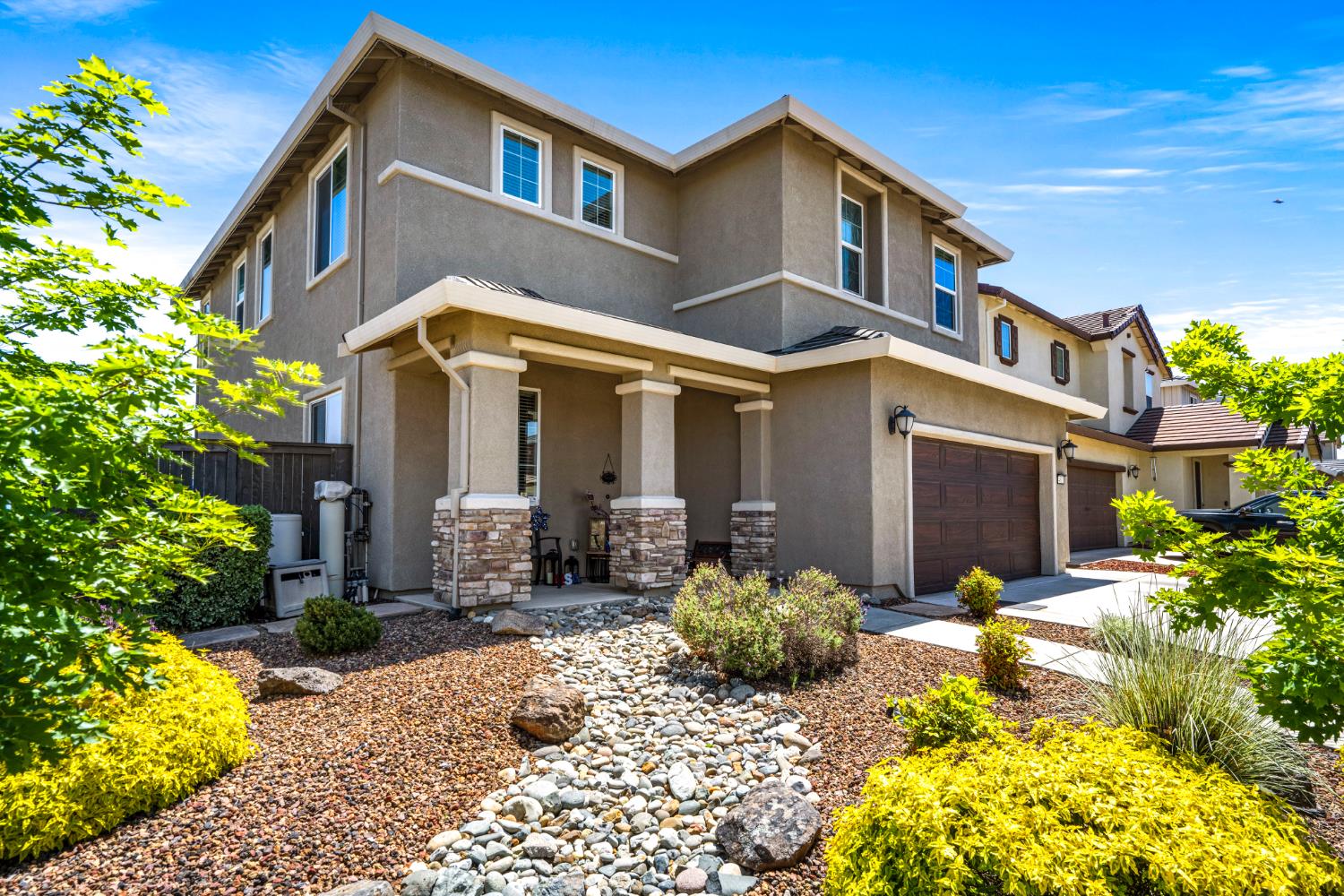 Detail Gallery Image 3 of 44 For 4811 Copper Sunset Way, Rancho Cordova,  CA 95742 - 5 Beds | 3 Baths