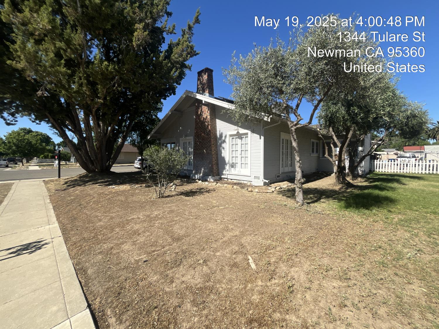 Tulare Street, Newman, California image 6