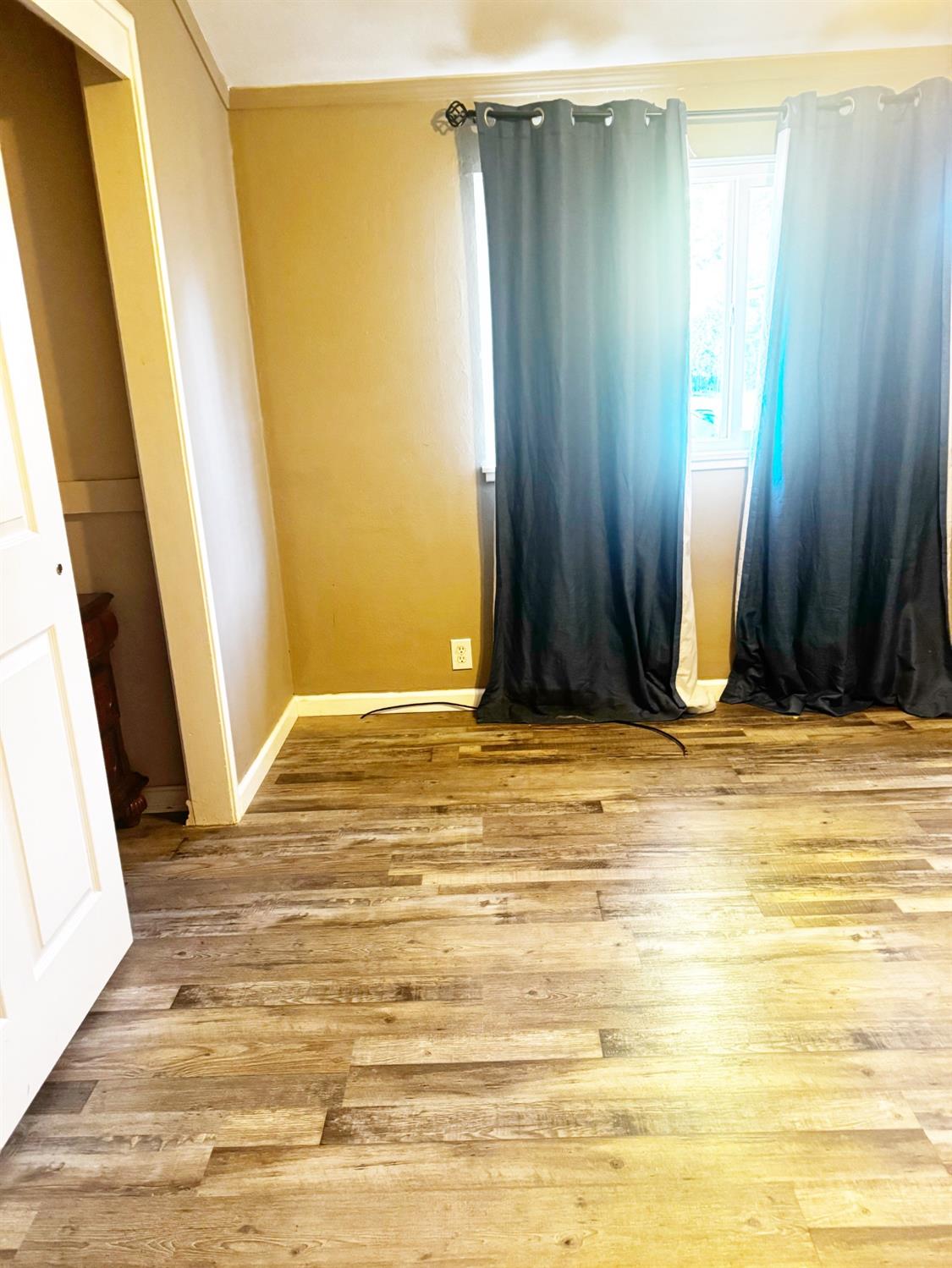 Detail Gallery Image 21 of 28 For 1422 Locke Rd, Modesto,  CA 95355 - 3 Beds | 2 Baths