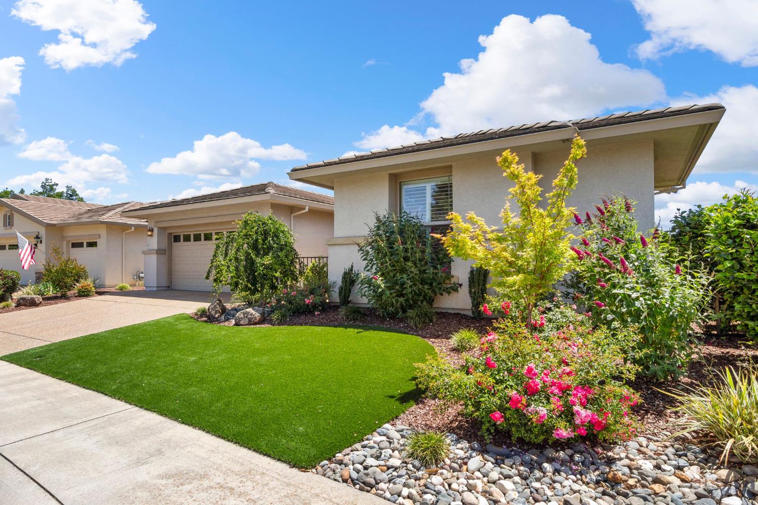 Detail Gallery Image 3 of 58 For 1137 Lasso Lake Ln, Lincoln,  CA 95648 - 3 Beds | 3 Baths