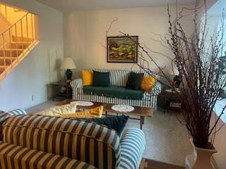 Detail Gallery Image 8 of 13 For 4032 Oak Villa Cir, Carmichael,  CA 95608 - 3 Beds | 1/1 Baths