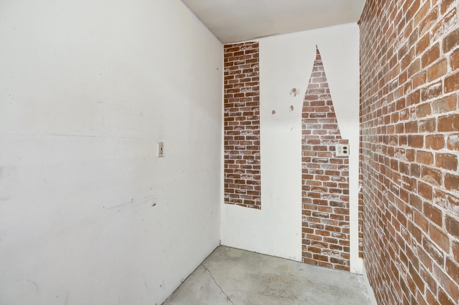 Detail Gallery Image 33 of 43 For 8135 Traver Ct, Sacramento,  CA 95828 - 3 Beds | 2 Baths