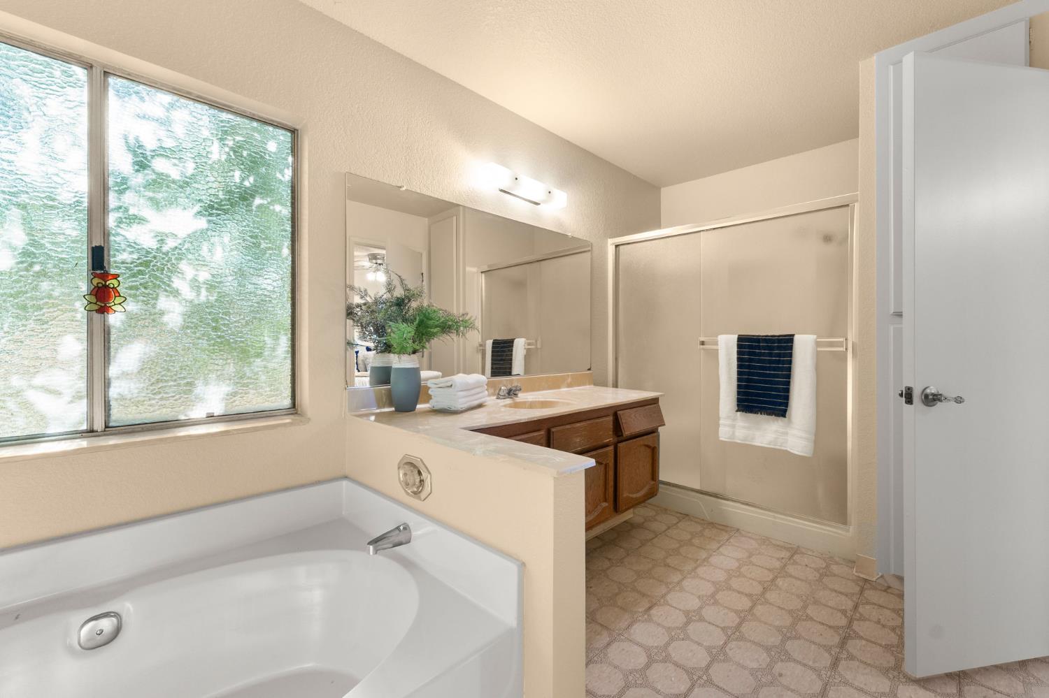 Detail Gallery Image 35 of 40 For 4195 Amapola Way, Sacramento,  CA 95823 - 4 Beds | 2/1 Baths