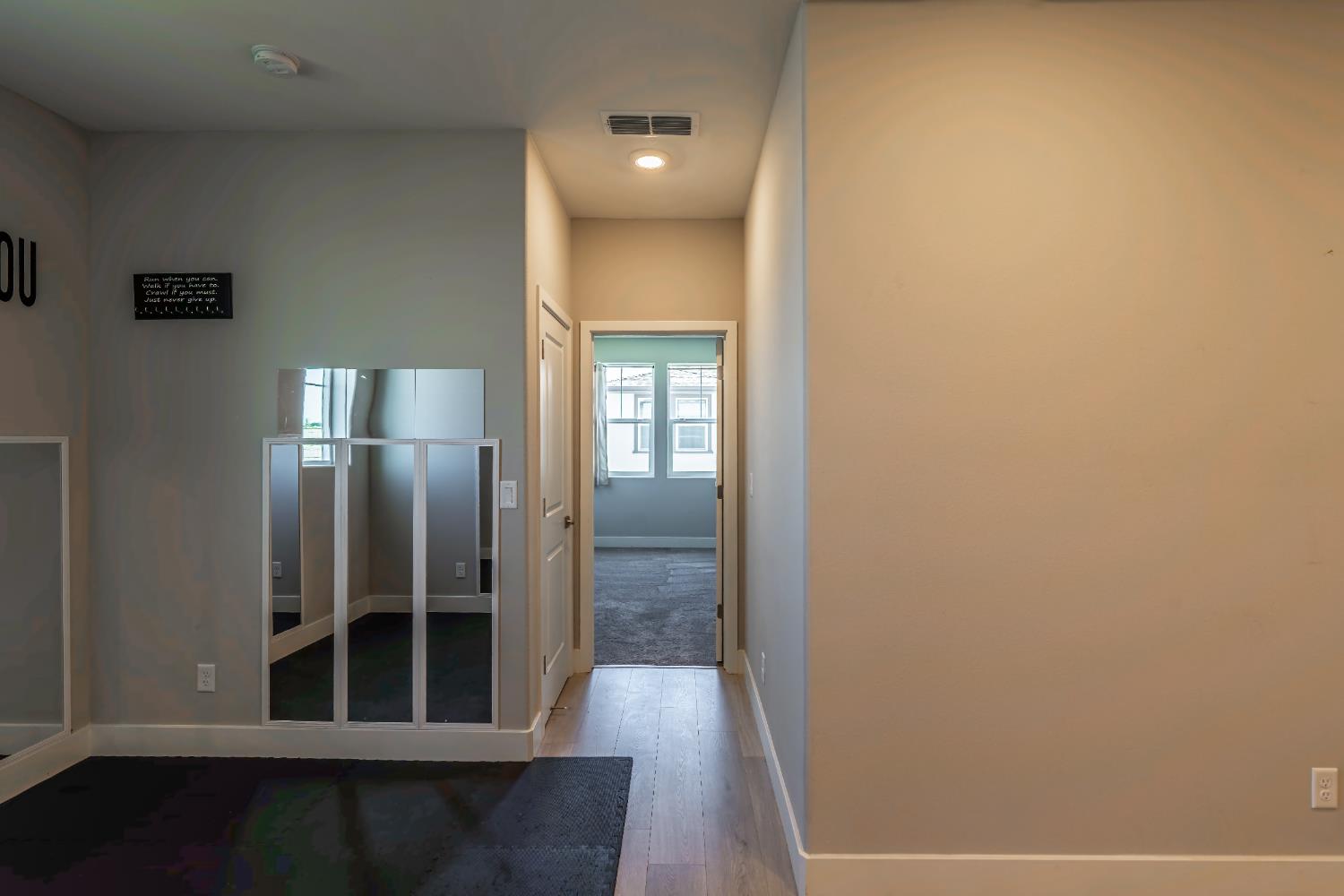 Detail Gallery Image 24 of 41 For 3080 Seaspray Walk, Sacramento,  CA 95833 - 3 Beds | 2/1 Baths