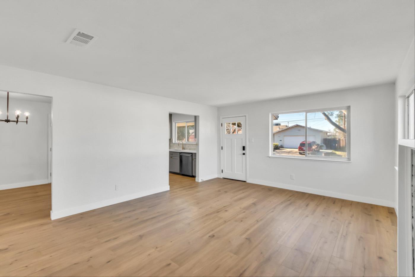Detail Gallery Image 13 of 43 For 10518 Mills Acres Cir, Rancho Cordova,  CA 95670 - 3 Beds | 2 Baths