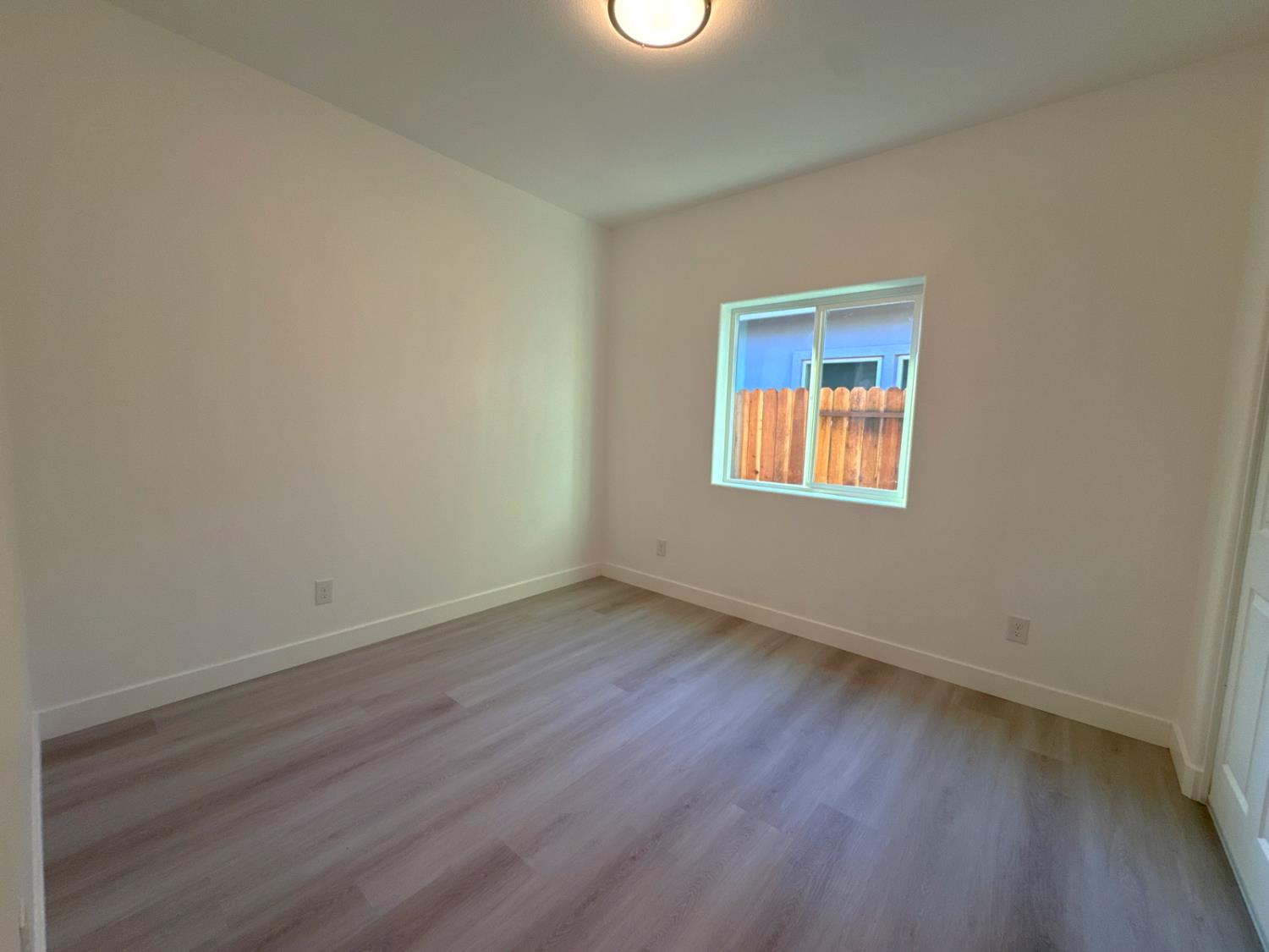 Detail Gallery Image 19 of 37 For 4825 36th St, Sacramento,  CA 95820 - 3 Beds | 2 Baths