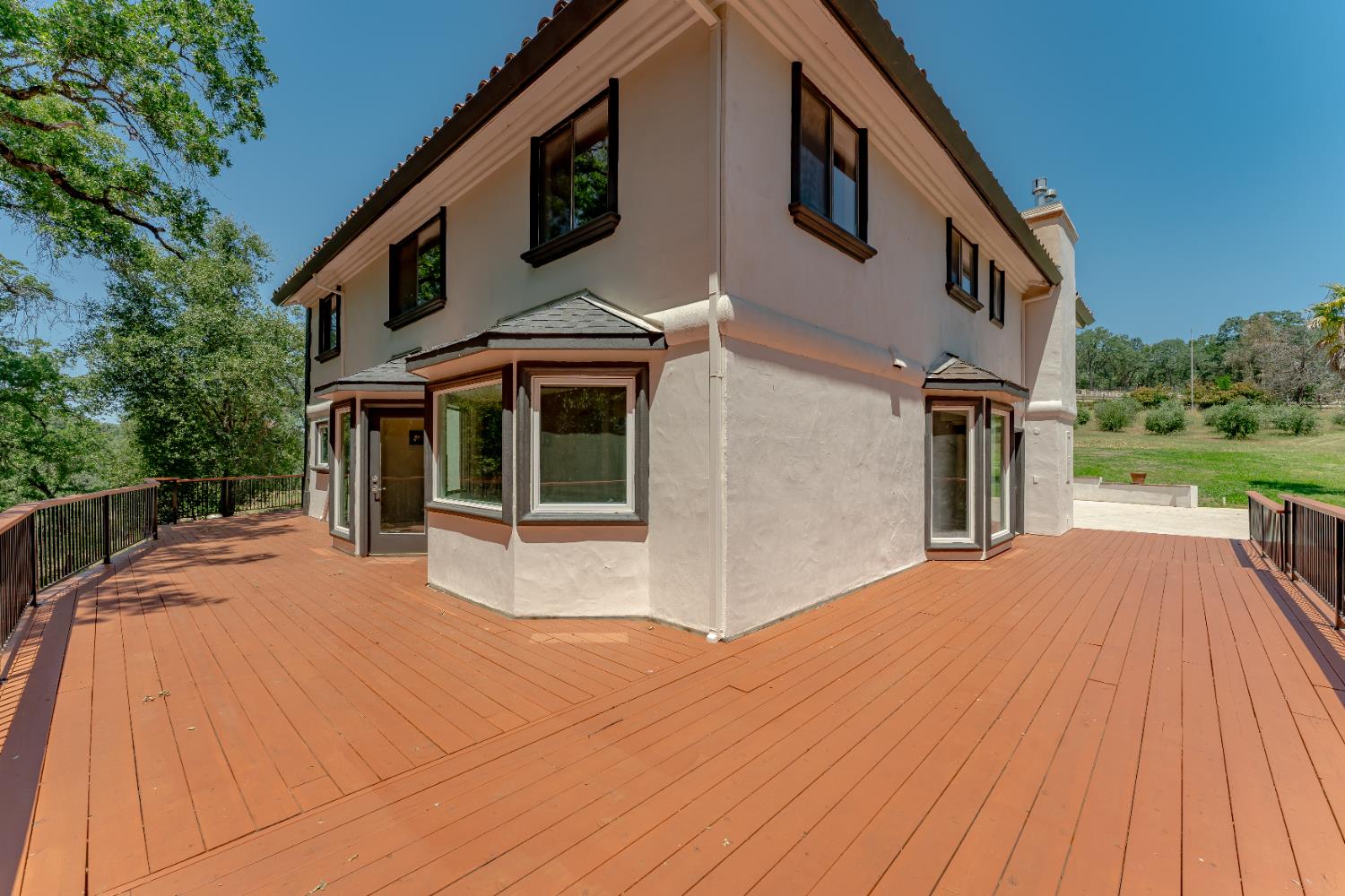 Detail Gallery Image 31 of 86 For 5360 Grassy Run Rd, Placerville,  CA 95667 - 4 Beds | 4/1 Baths