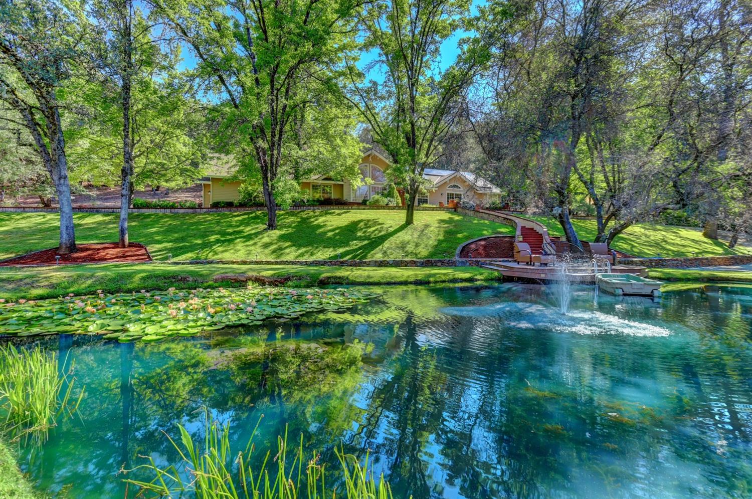 Detail Gallery Image 64 of 99 For 16949 Round Valley Cir, Grass Valley,  CA 95949 - 3 Beds | 2/1 Baths