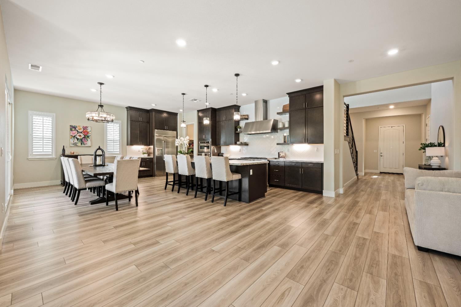 Detail Gallery Image 13 of 43 For 927 Greeley Ct, Cameron Park,  CA 95682 - 4 Beds | 3/1 Baths