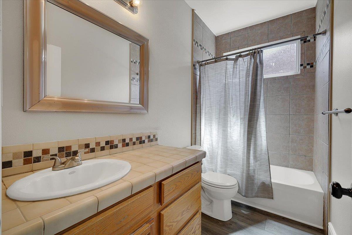 Detail Gallery Image 11 of 57 For 2018 Nand Dr, Yuba City,  CA 95993 - 3 Beds | 2 Baths