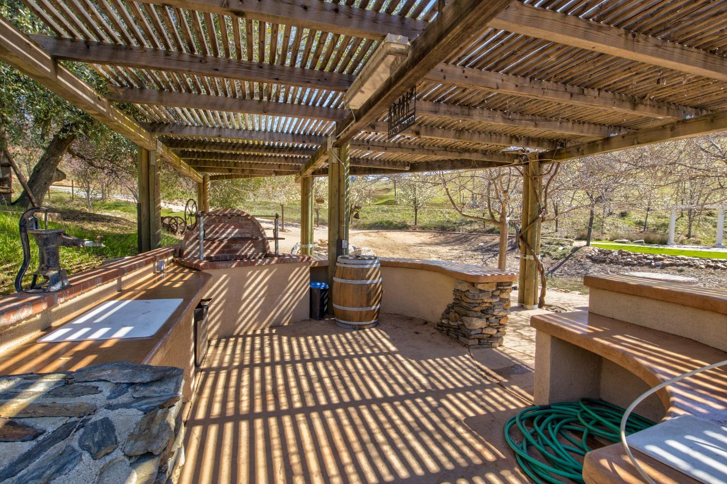 Detail Gallery Image 31 of 90 For 7005 Mountain Ranch Rd, Mountain Ranch,  CA 95246 - – Beds | – Baths