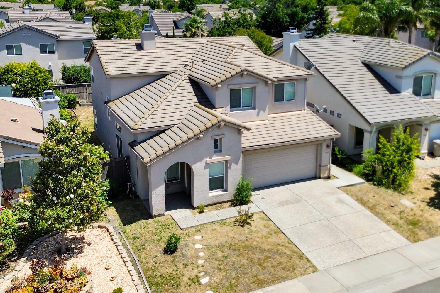 Detail Gallery Image 33 of 39 For 5342 Alvoca Way, Sacramento,  CA 95835 - 5 Beds | 3 Baths
