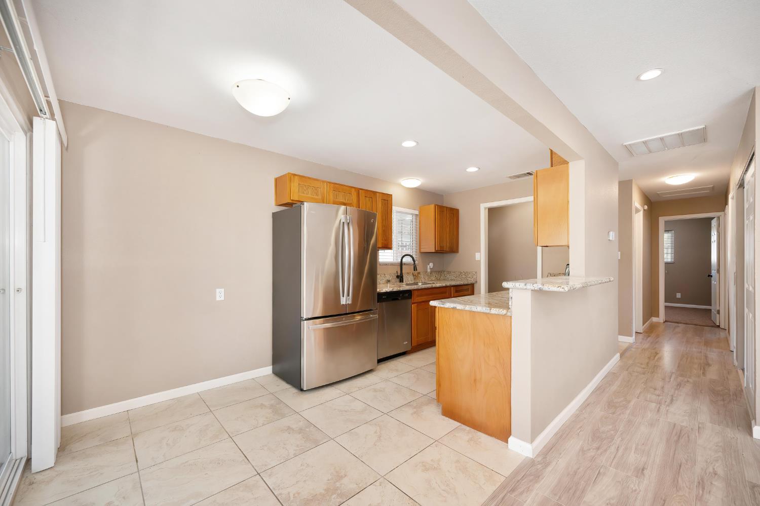 Detail Gallery Image 20 of 39 For 5732 Dewey Drive, Fair Oaks,  CA 95628 - 3 Beds | 1 Baths