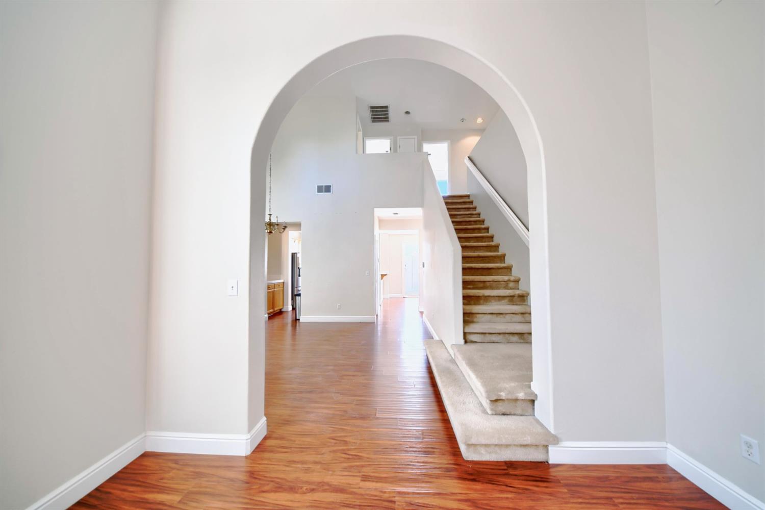 Detail Gallery Image 10 of 78 For 458 Burlington Dr, Tracy,  CA 95376 - 3 Beds | 2/1 Baths