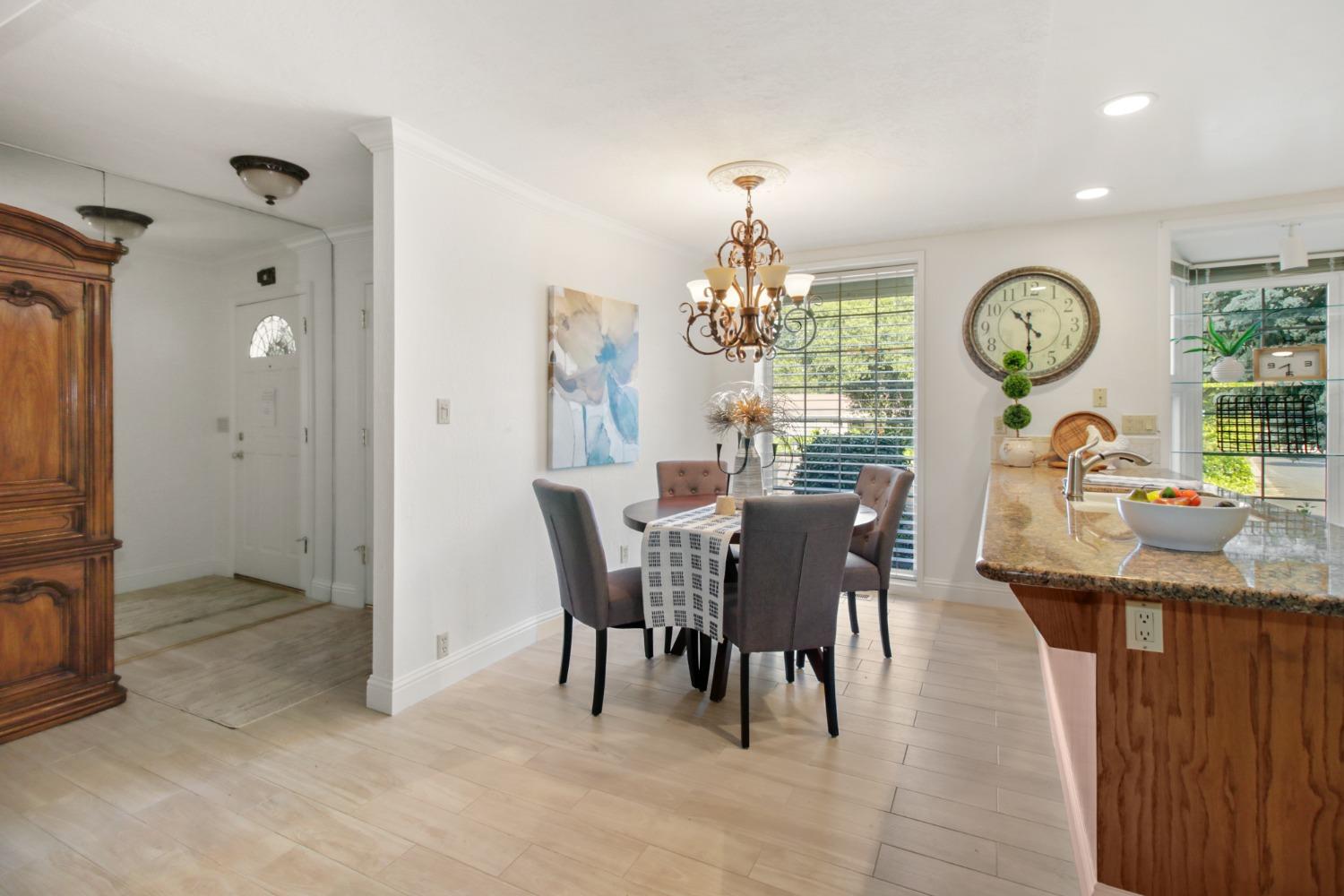 Detail Gallery Image 12 of 68 For 7365 Dambacher Dr, Granite Bay,  CA 95746 - 3 Beds | 2 Baths