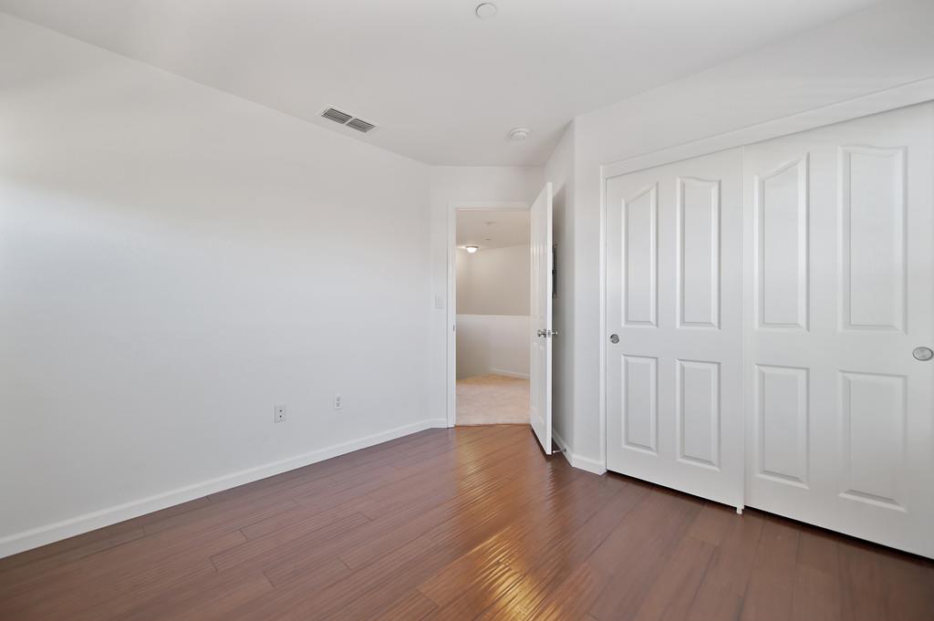 Detail Gallery Image 17 of 31 For 1301 Dante Cir, Roseville,  CA 95678 - 2 Beds | 2/1 Baths
