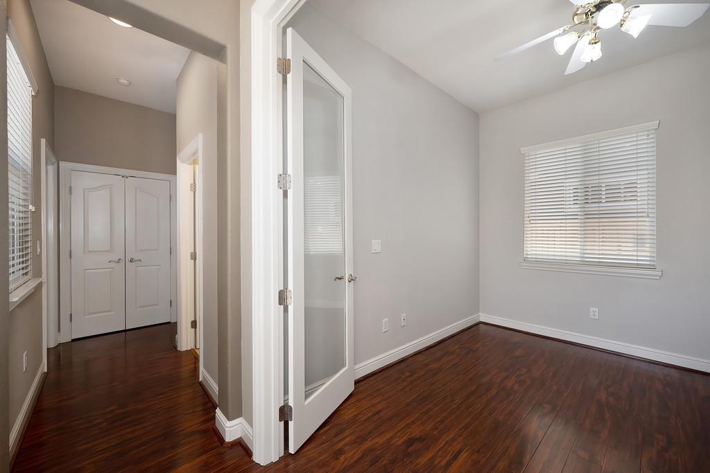 Detail Gallery Image 53 of 87 For 5729 Northborough Dr, Sacramento,  CA 95835 - 4 Beds | 3/1 Baths
