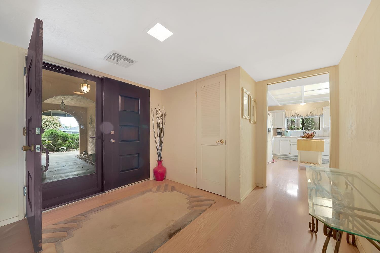 Detail Gallery Image 10 of 28 For 10896 Sutter Circle, Sutter Creek,  CA 95685 - 3 Beds | 2 Baths