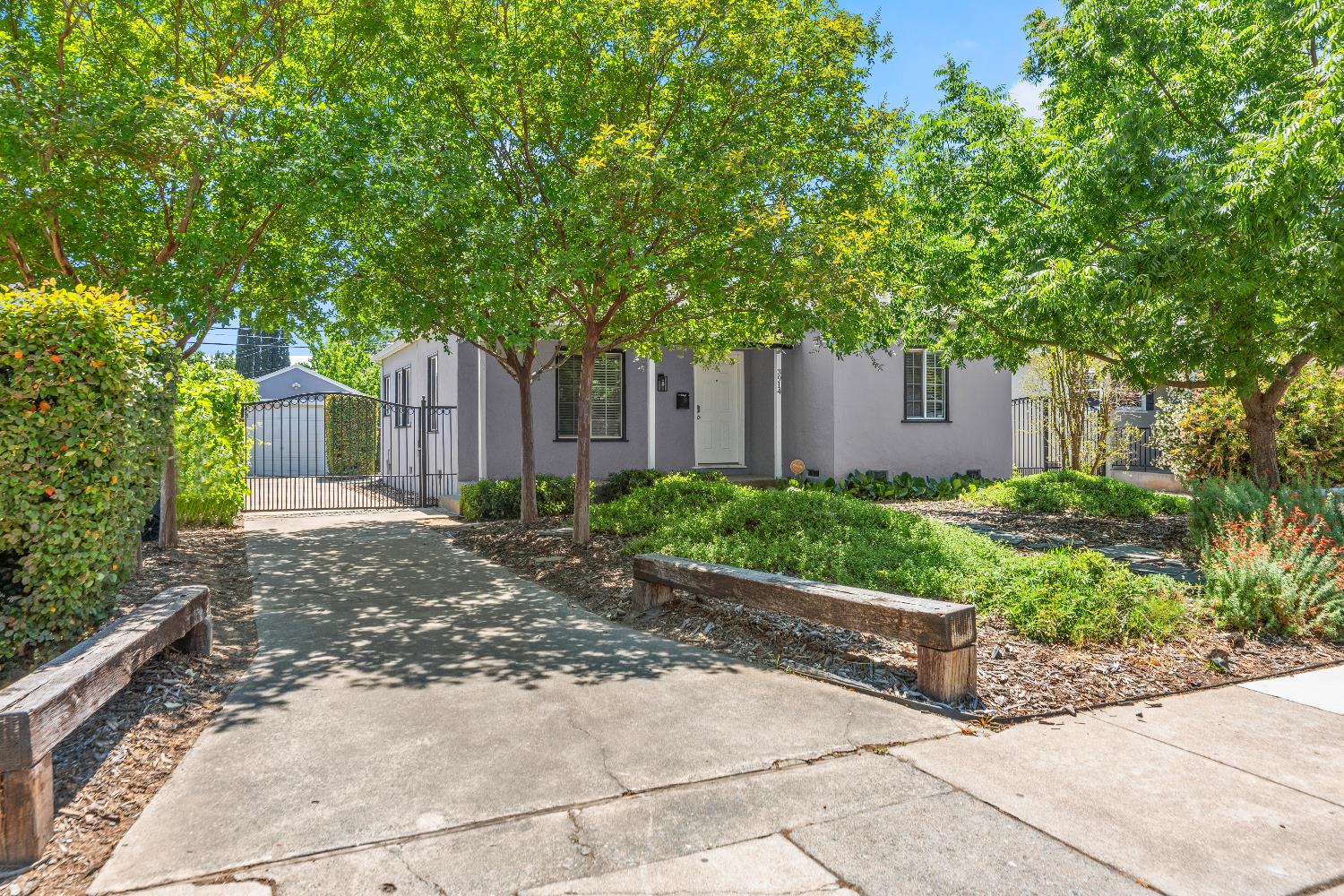 Detail Gallery Image 51 of 51 For 3914 12th Ave, Sacramento,  CA 95817 - 2 Beds | 1 Baths
