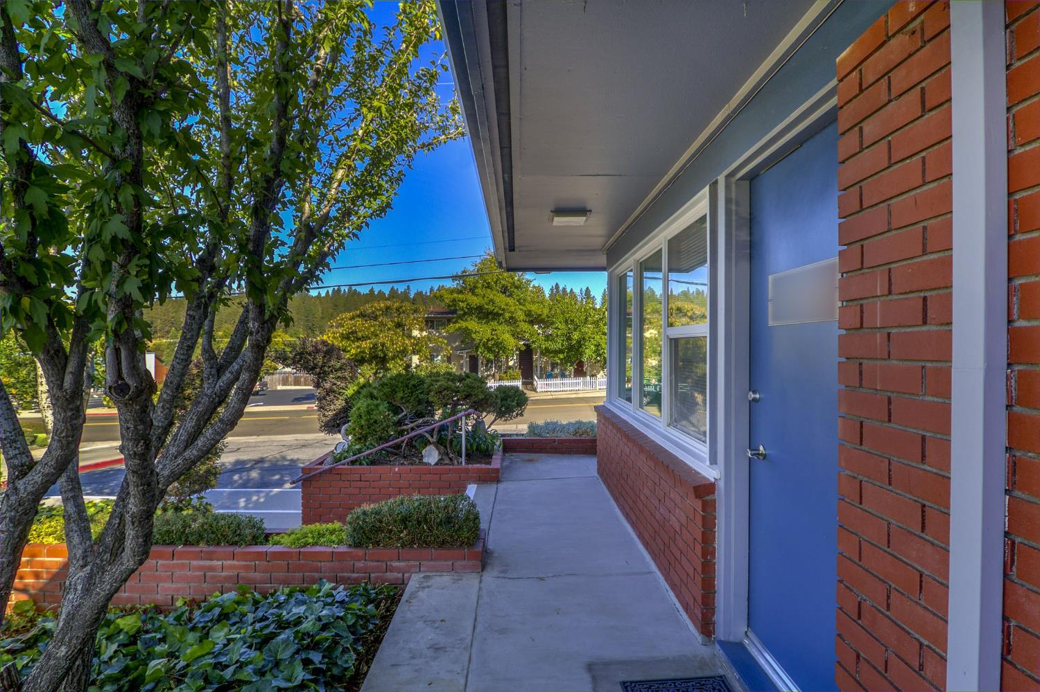 Detail Gallery Image 6 of 25 For 148 Catherine Ln, Grass Valley,  CA 95945 - – Beds | – Baths