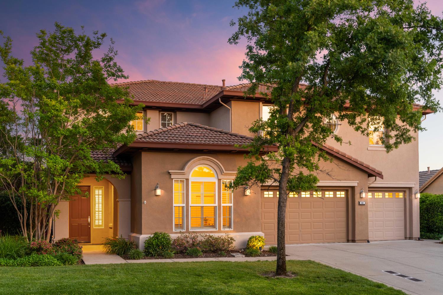 Detail Gallery Image 10 of 50 For 308 Rialto Ct, El Dorado Hills,  CA 95762 - 5 Beds | 4 Baths