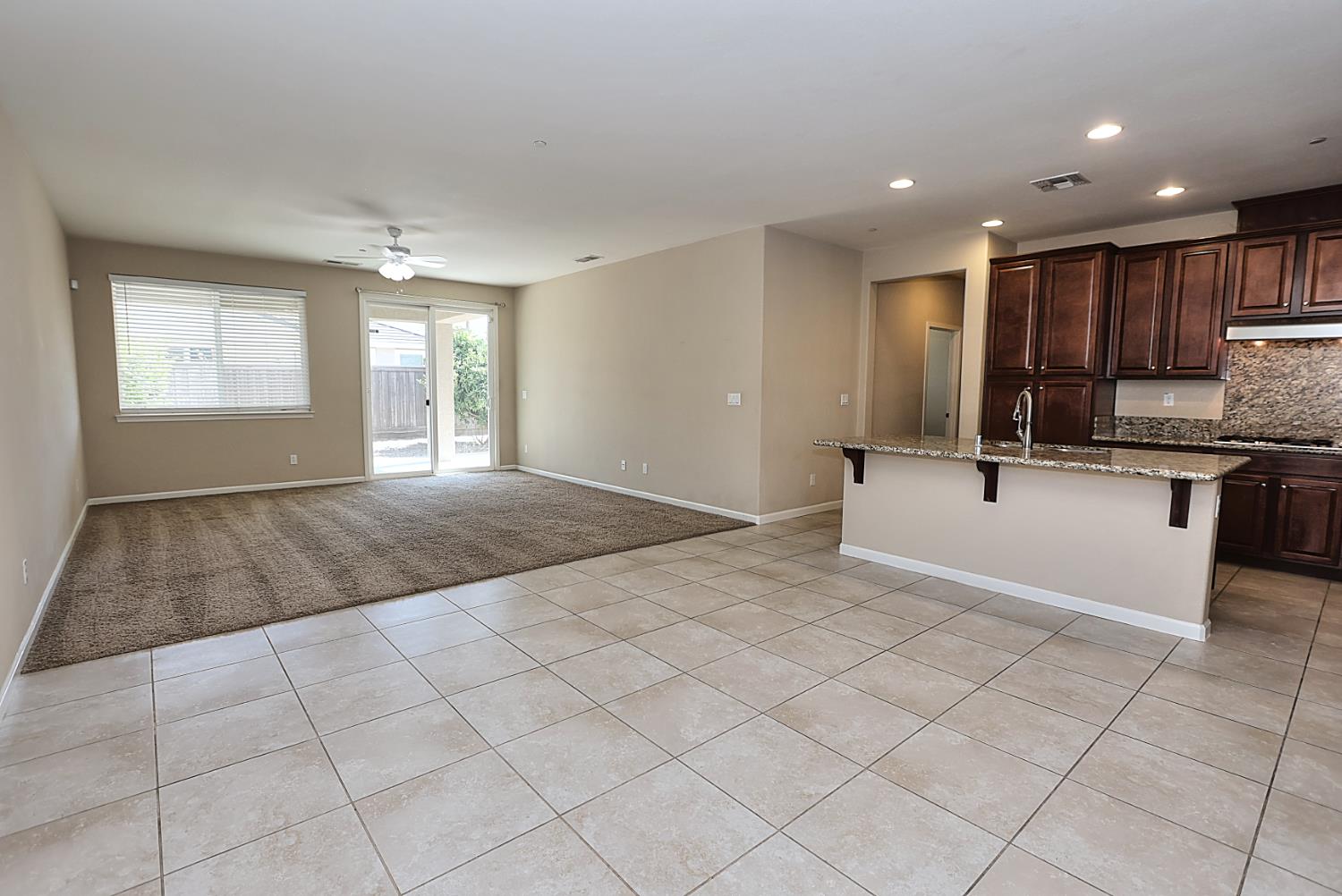 Detail Gallery Image 17 of 57 For 8012 Spiess Ct, Elk Grove,  CA 95757 - 4 Beds | 2 Baths