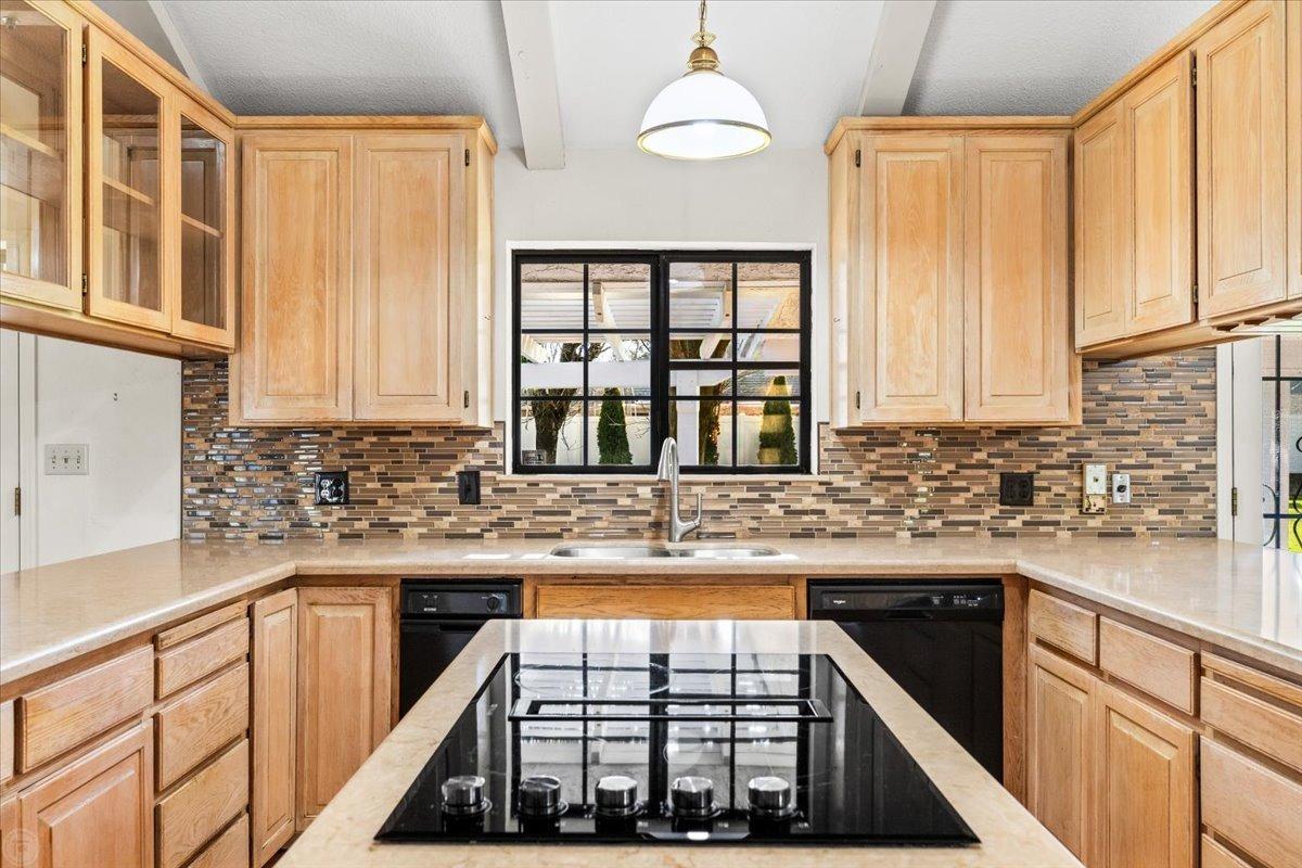 Detail Gallery Image 22 of 60 For 10007 Mountain Oak Rd, Oakdale,  CA 95361 - 3 Beds | 2/1 Baths