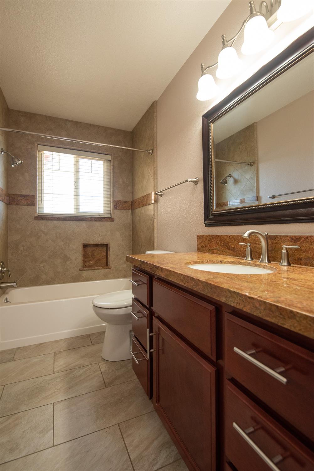 Detail Gallery Image 15 of 21 For 2908 Rose Ave, Ceres,  CA 95307 - 3 Beds | 2 Baths
