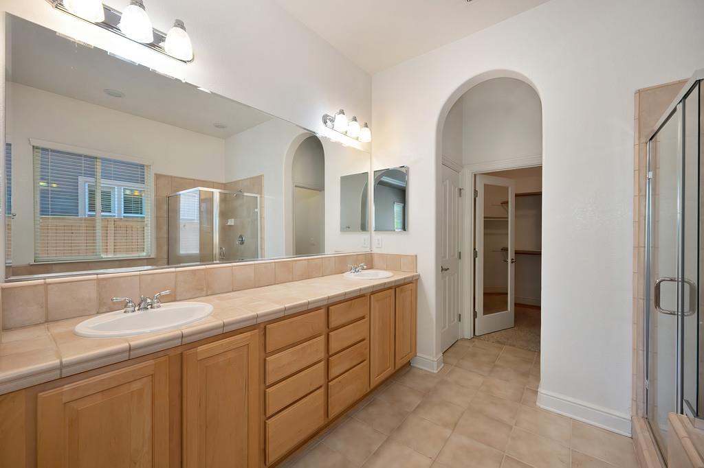 Detail Gallery Image 50 of 87 For 5729 Northborough Dr, Sacramento,  CA 95835 - 4 Beds | 3/1 Baths