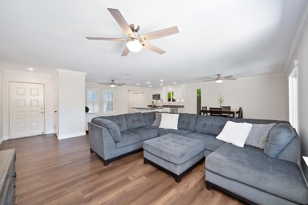 Detail Gallery Image 12 of 50 For 9217 Rock Canyon Way, Orangevale,  CA 95662 - 3 Beds | 2 Baths