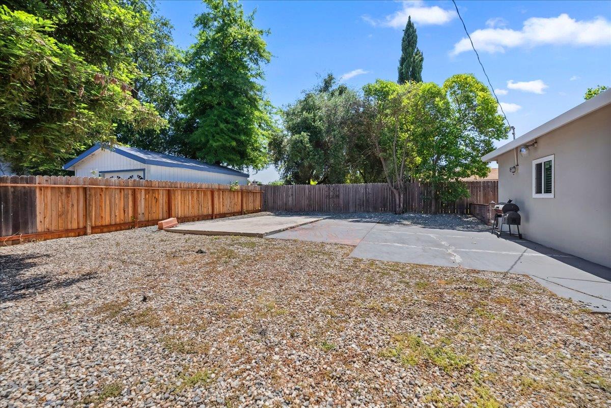 Detail Gallery Image 29 of 36 For 817 Oakland Ave, Roseville,  CA 95678 - 3 Beds | 1/1 Baths