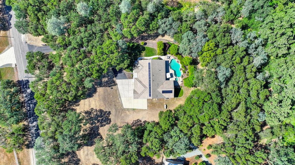 Detail Gallery Image 39 of 46 For 4301 Flying C Rd, Shingle Springs,  CA 95682 - 4 Beds | 2 Baths