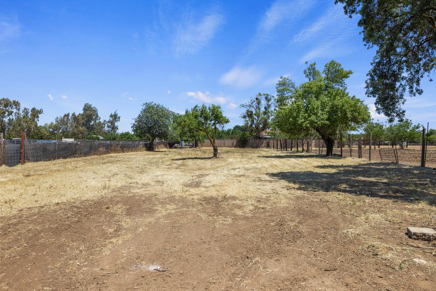Detail Gallery Image 37 of 49 For 2048 Nord Ave, Stockton,  CA 95215 - 3 Beds | 2 Baths