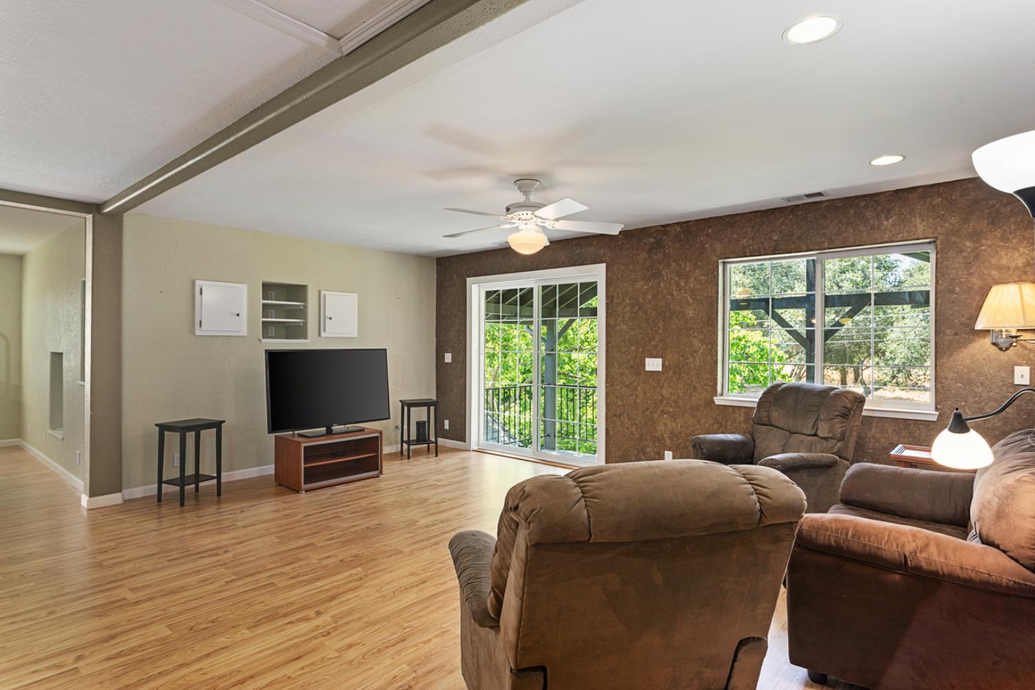 Detail Gallery Image 27 of 38 For 8782 Steven Ave, Orangevale,  CA 95662 - 4 Beds | 3 Baths