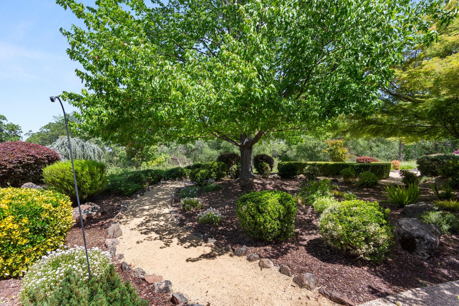 Detail Gallery Image 41 of 55 For 1736 Stone House Ln, Lincoln,  CA 95648 - 2 Beds | 2 Baths