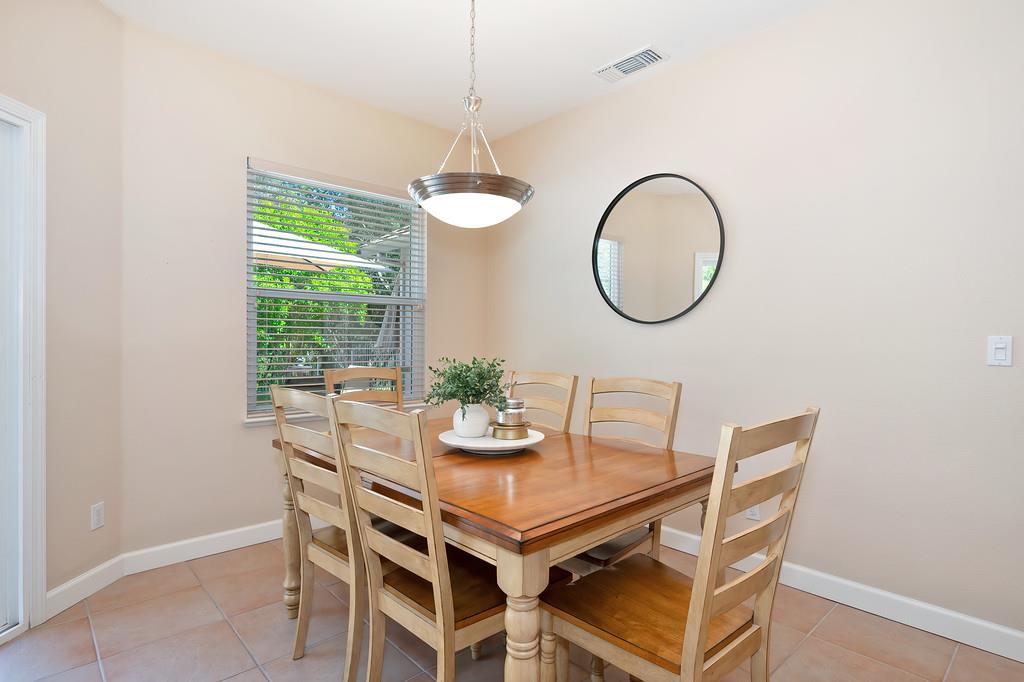 Detail Gallery Image 18 of 46 For 4301 Flying C Rd, Shingle Springs,  CA 95682 - 4 Beds | 2 Baths