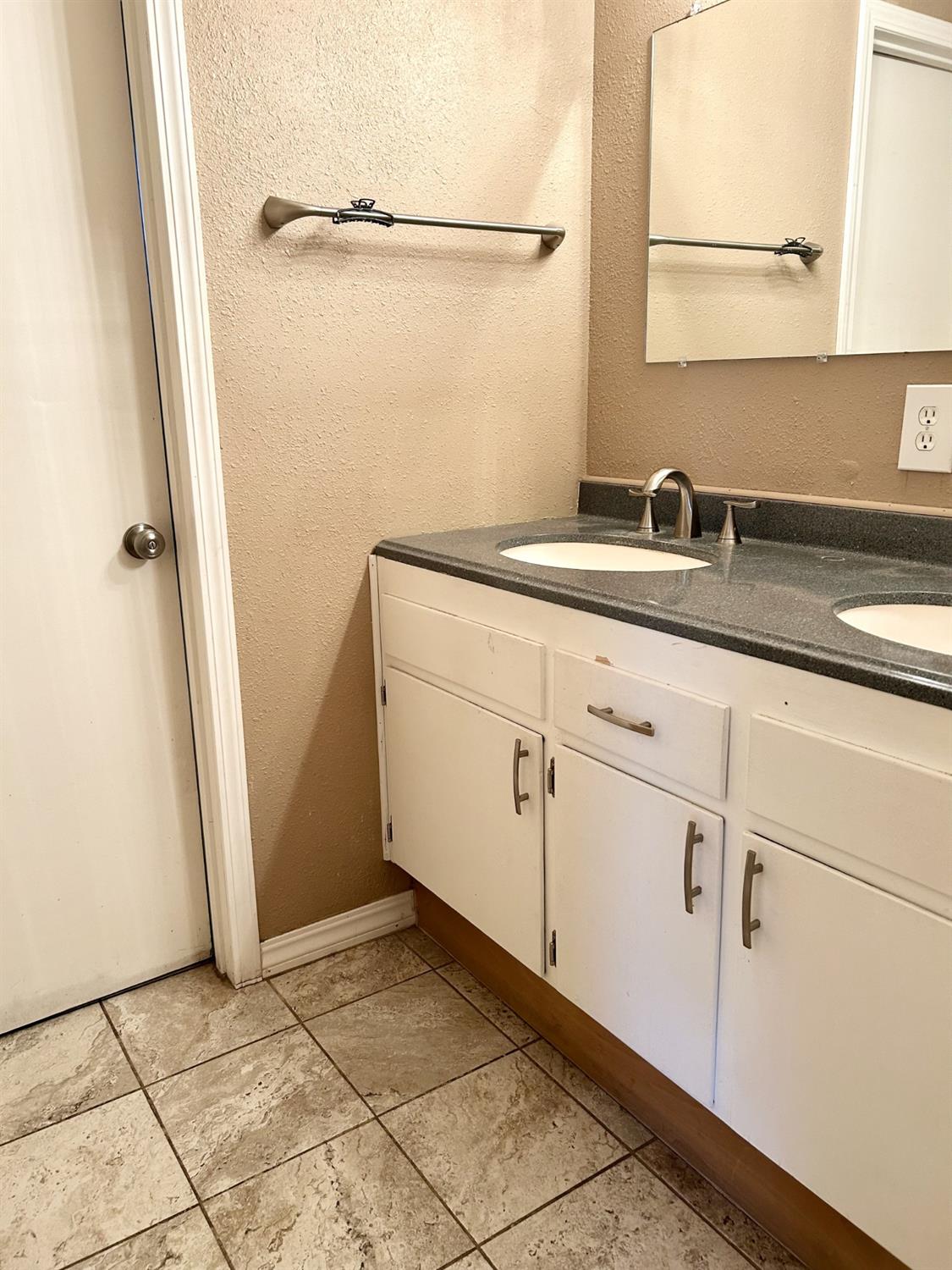 Detail Gallery Image 14 of 30 For 9429 Madeline Dr, Stockton,  CA 95212 - 3 Beds | 2 Baths