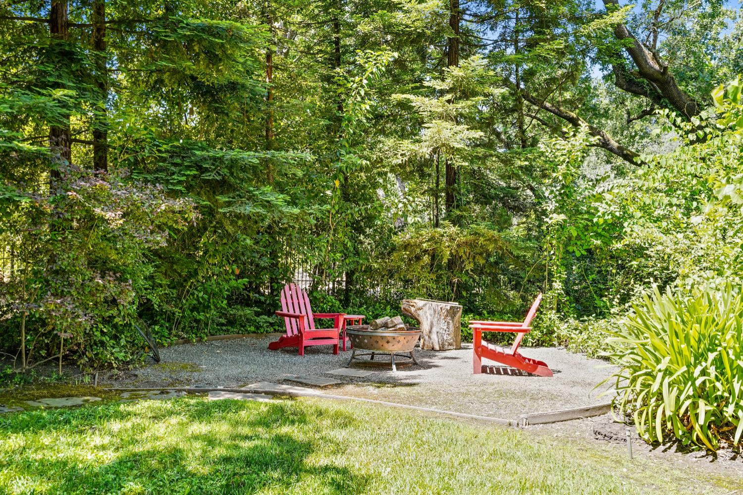 Detail Gallery Image 69 of 89 For 510 Knightsbridge Ln, Sacramento,  CA 95864 - 6 Beds | 4/1 Baths