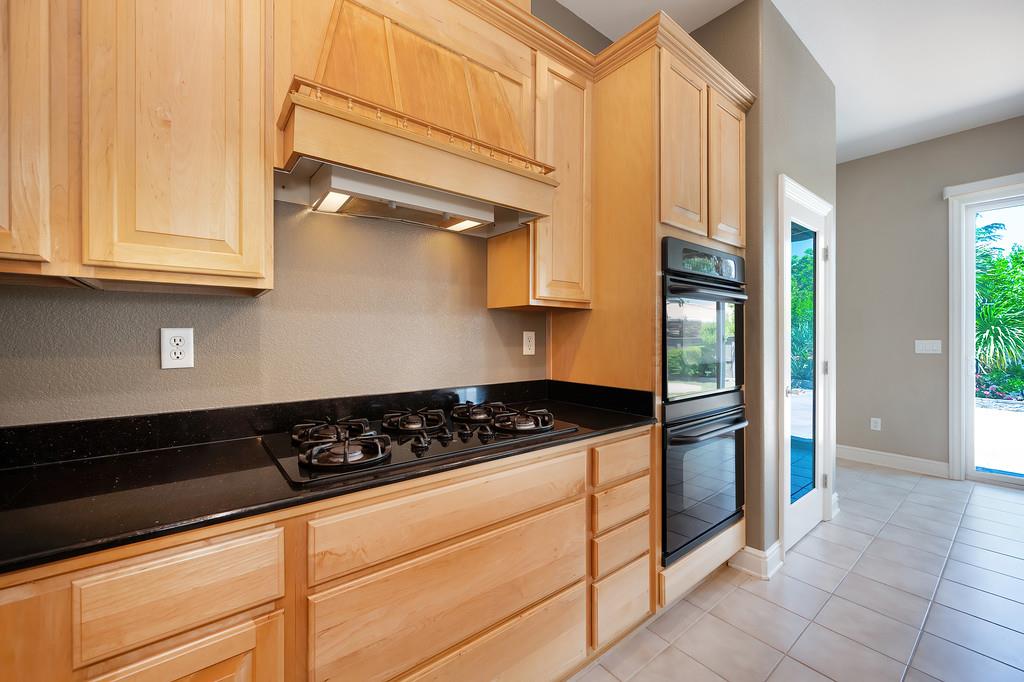 Detail Gallery Image 29 of 87 For 5729 Northborough Dr, Sacramento,  CA 95835 - 4 Beds | 3/1 Baths