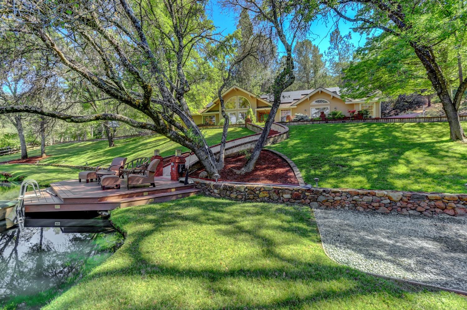 Detail Gallery Image 70 of 99 For 16949 Round Valley Cir, Grass Valley,  CA 95949 - 3 Beds | 2/1 Baths